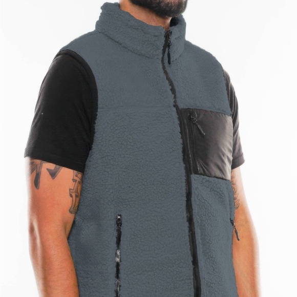 Padded Sherpa Fleece Vest - Picture 1 of 2